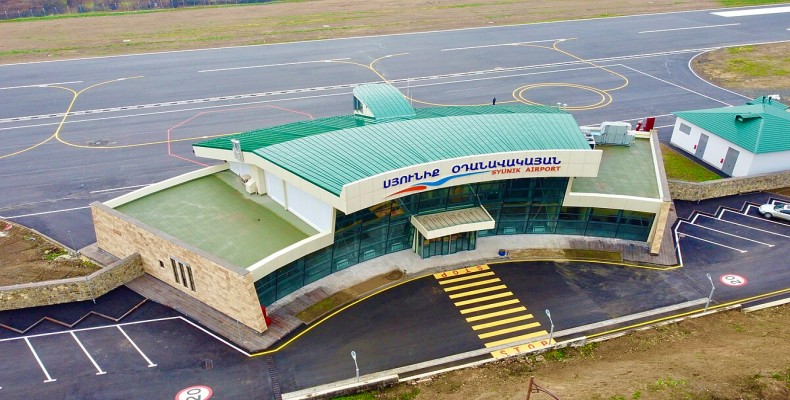 نمای هوایی ترمینال فرودگاه سیونیک کاپان پس از بازسازی