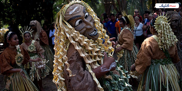مجسمه‌ها و ماسک‌های عجیب و غریب قبیله ماه مری مالزی
