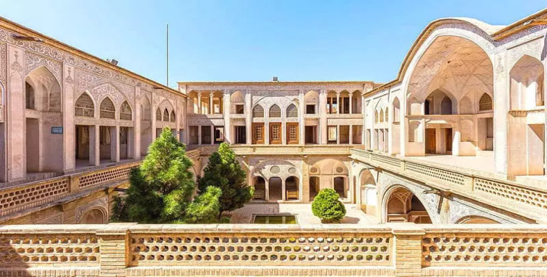 خانه عباسیان کاشان