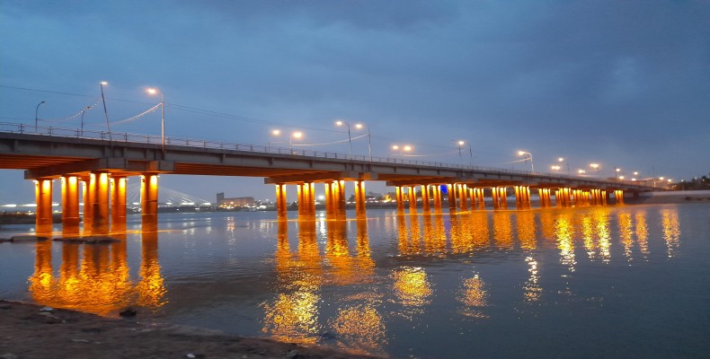 پل پنجم اهواز میان میدان جمهوری و لشکرآباد