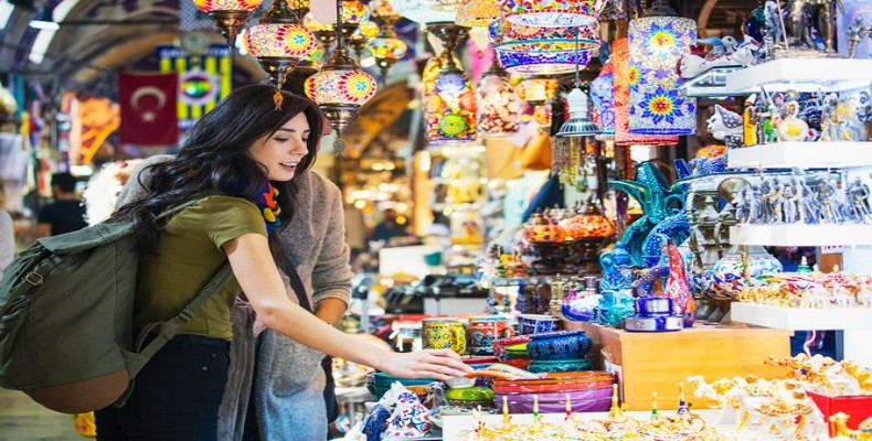 مراکز خرید کوش آداسی بهتره یا آنتالیا، خرید سوغاتی