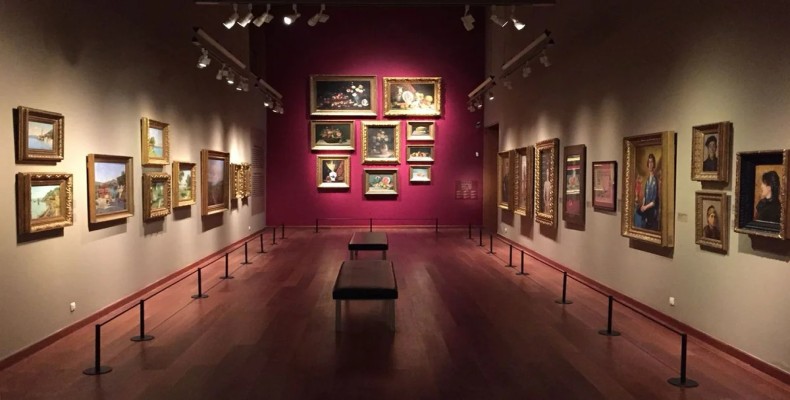 گالری نقاشیهای عثمانی و آثار معاصر در موزه ساکیب سابانجی استانبول