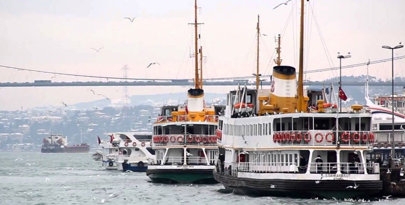 کشتی‌های مسافربری از سیسیتم حمل و نقل در استانبول