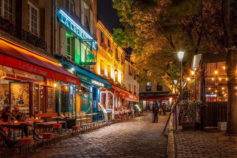 تفریحات شبانه پاریس ؛ خیابان گردی!