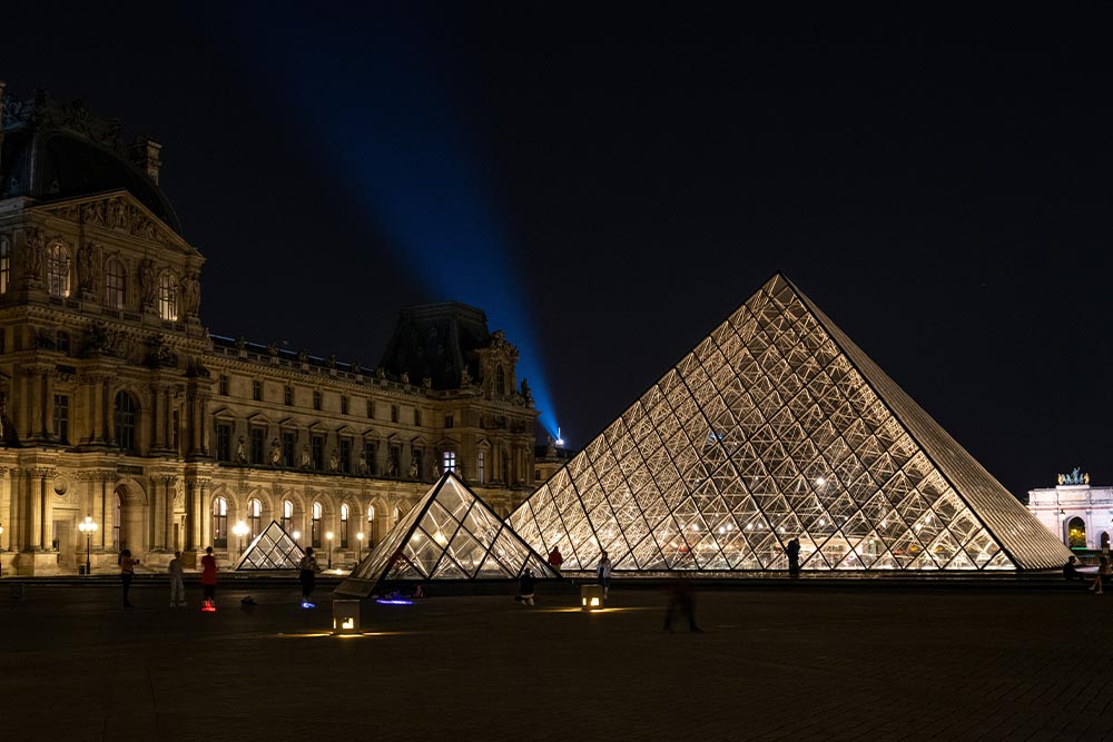موزه لوور پاریس به قدمت 8 قرن
