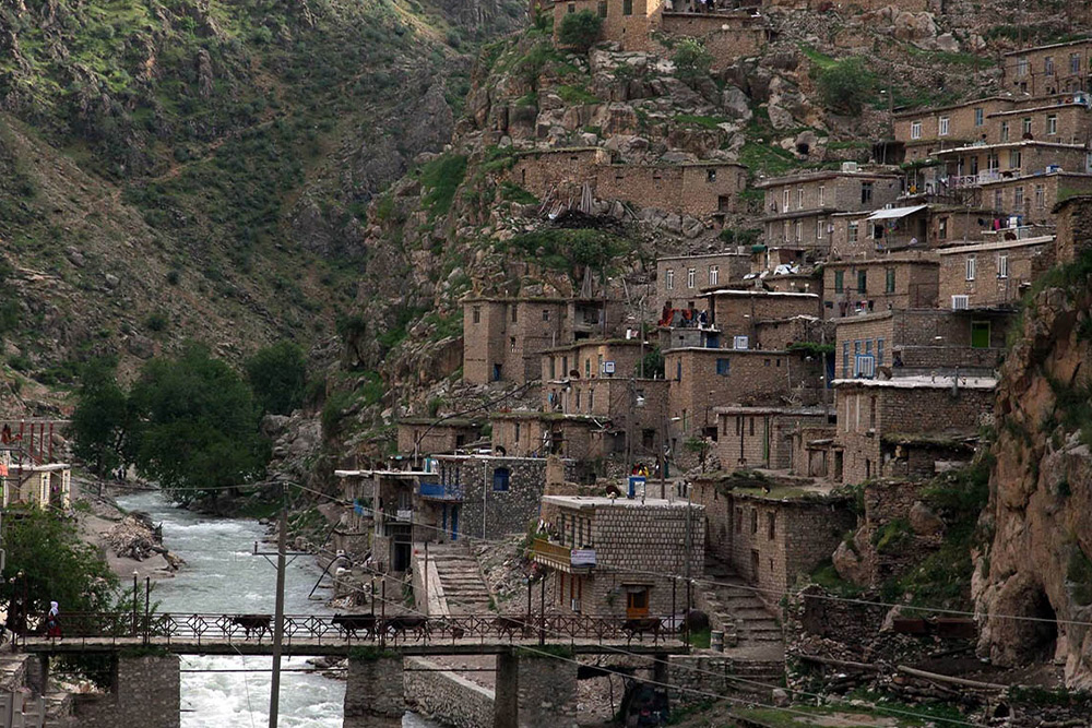 روستای پالنگان از جاهای دیدنی کردستان