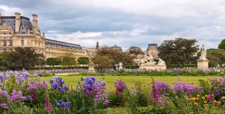 باغ‌های گراند پاله (Grand Palais Gardens)