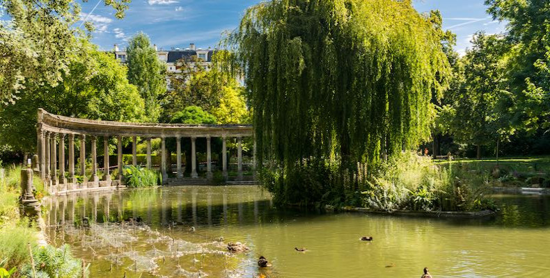 پارک مونسو (Parc Monceau) خیابان شانزه لیزه پاریس