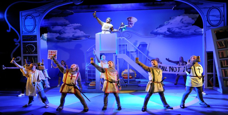 اجرای زنده در تئاتر انگلیسی فرانکفورت