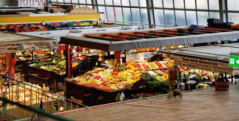 بازار سرپوشیده کلاینمارکتهاله در فرانکفورت