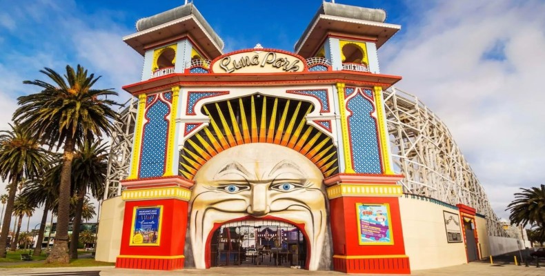 لونا پارک سنت کیلدا؛ شهربازی معروف و نماد تفریحی ملبورن