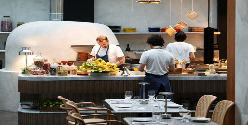 رستورانهای وین؛ تجربه غذاهای محلی و بینالمللی در سفر انفرادی