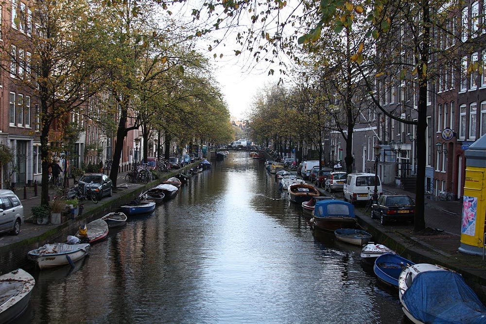 بهترین زمان سفر به آمستردام