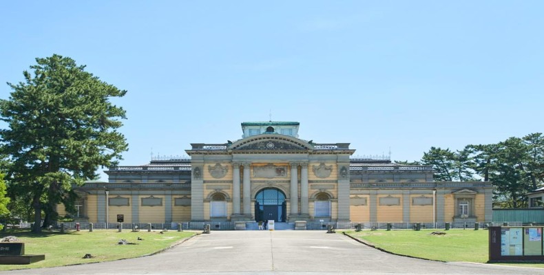 موزه ملی نارا با آثار هنری بودایی