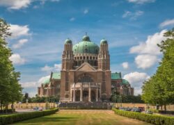 کلیسا ملی قلب بروکسل