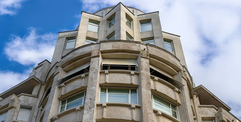 ساختمان روتوندا واترلو بروکسل محل نمایش نقاشی نبرد واترلو