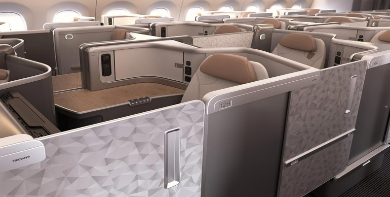 نمای داخلی کلاس پروازی بیزینس کلاس در هواپیماهای بینالمللی