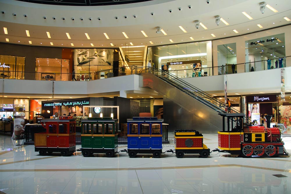 Marina Mall shopping center