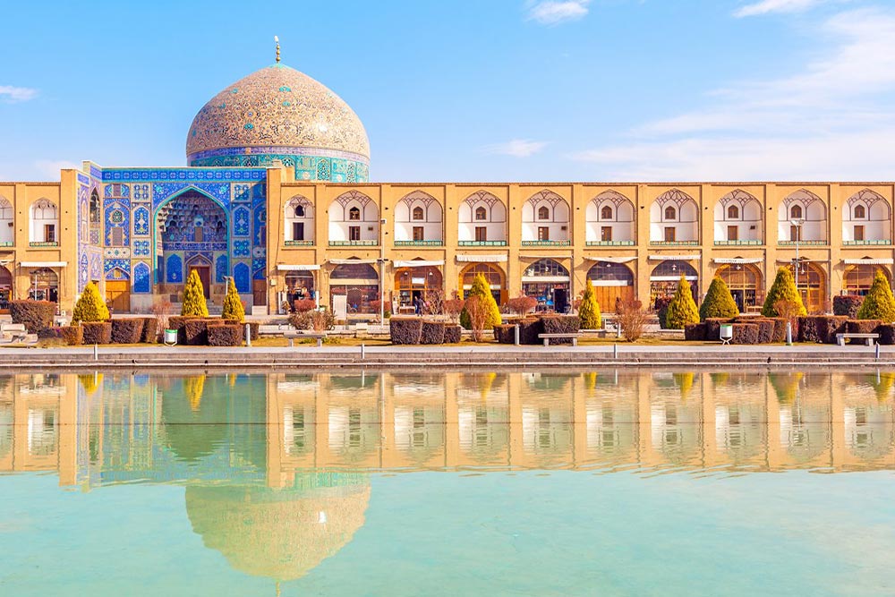 میدان بزرگ جهان در اصفهان