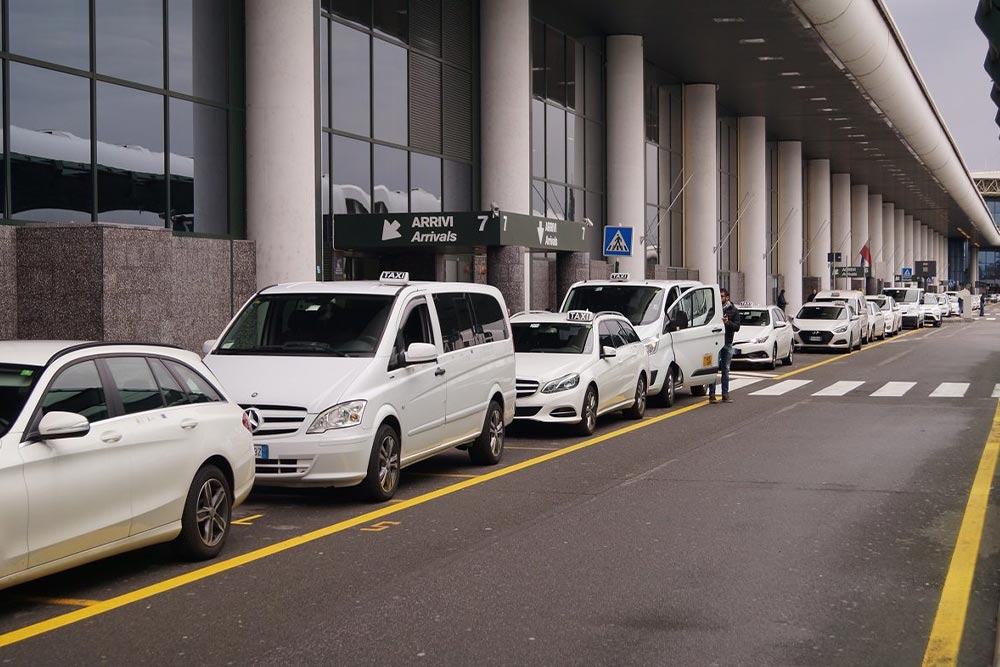 Taxi in Milan