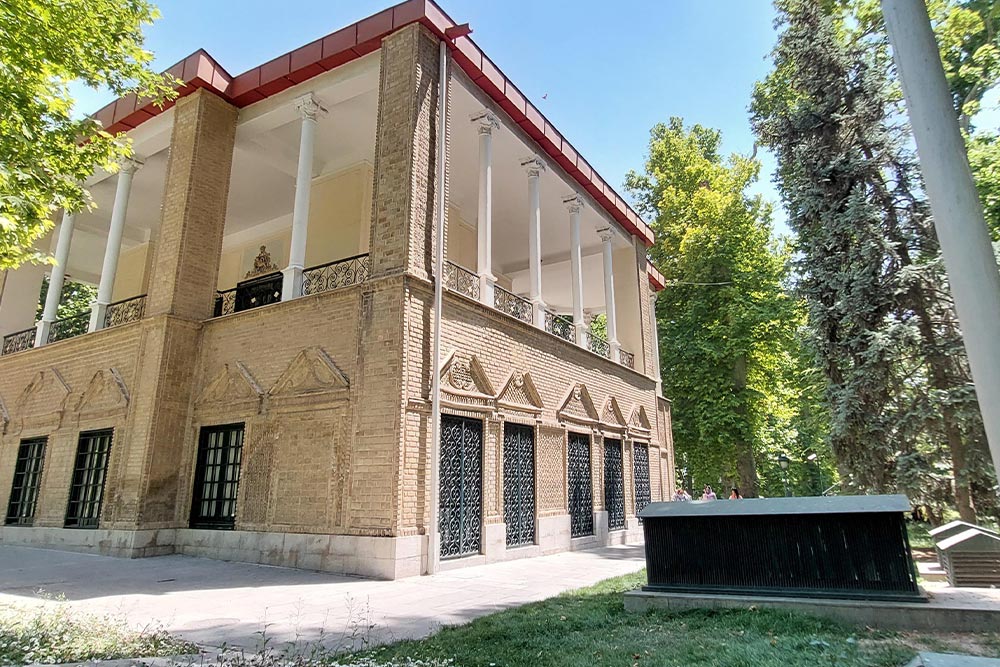 موزه کوشک احمدشاهی