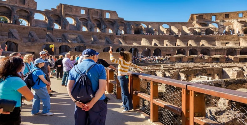 تصویر تله‌درهای کولوسئوم که برای ورود حیوانات و جنگجوها استفاده می‌شد