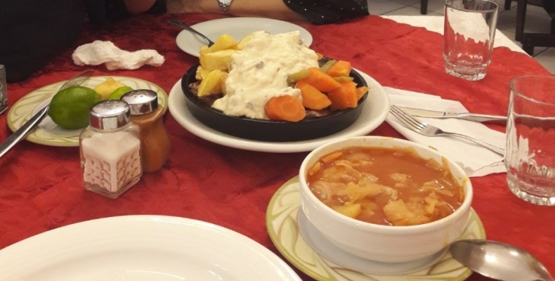 غذاهای خوشمزه رستوران نادری