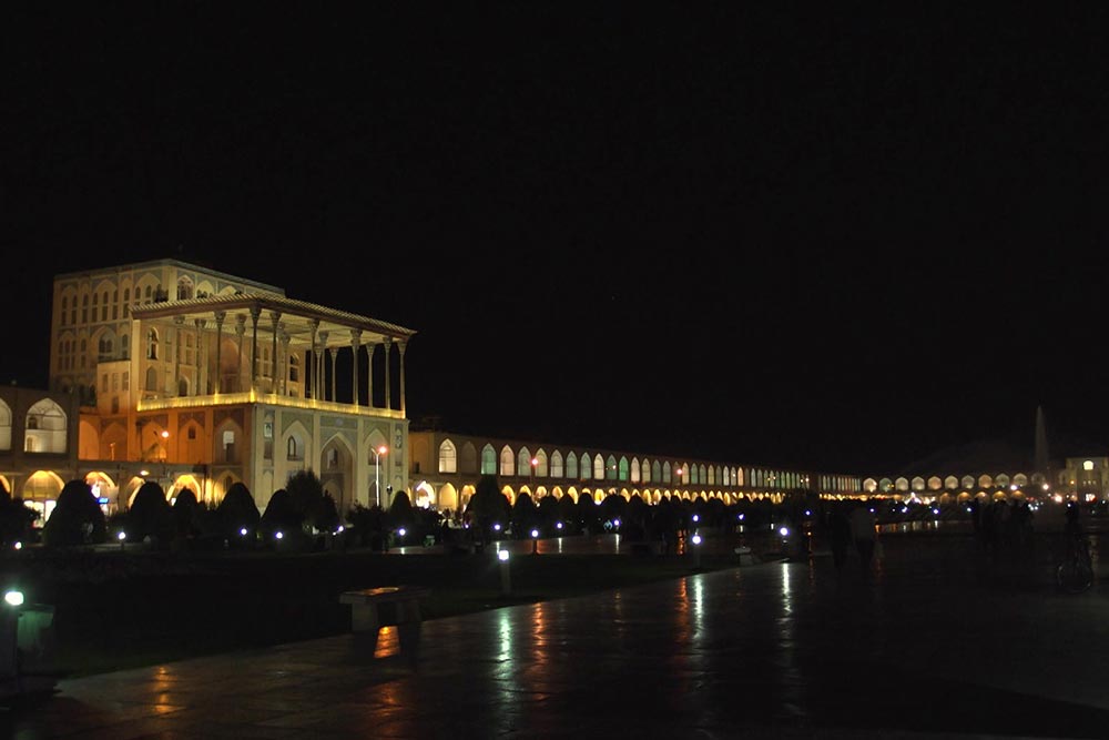 شب‌های اصفهان 