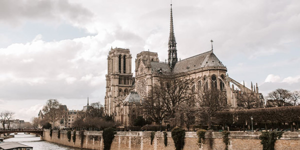 -Michel Notre Dame