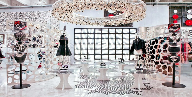 فضای هنری بوتیک ۱۰ کورسو کومو در میلان