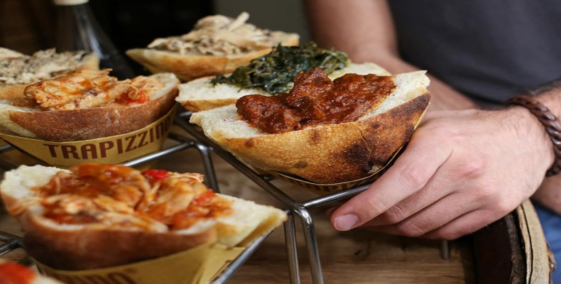 Trapizzino، غذای خیابانی معروف رم با نان مثلثی