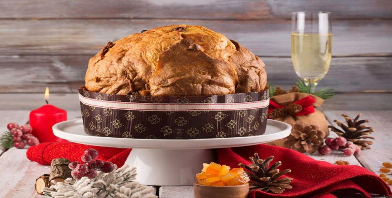 کیک پانِتونه میلان؛ دسر میوه‌ای و کشمشی محبوب در میان بهترین غذاهای میلان