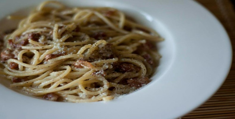 Pasta alla Gricia، پاستای سنتی رم بدون تخممرغ