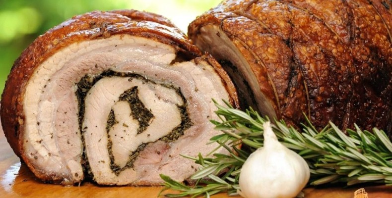 Porchetta، گوشت خوک برشتهشده و غذای محلی رم