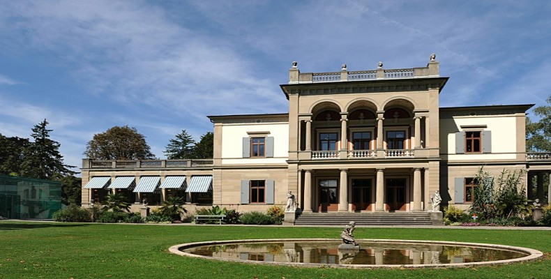 موزه ریتبرگ زوریخ با معماری نئوکلاسیک و فضای سبز اطراف – Rietberg Museum Zurich
