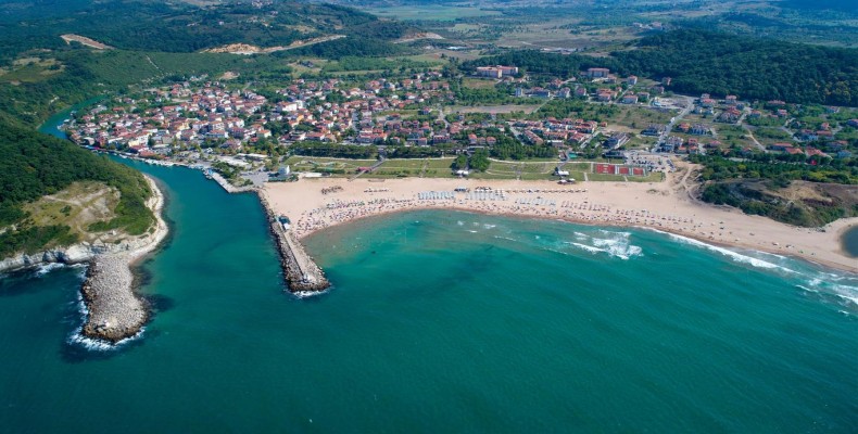 ساحل شیله در شمال استانبول با مناظر دریای سیاه