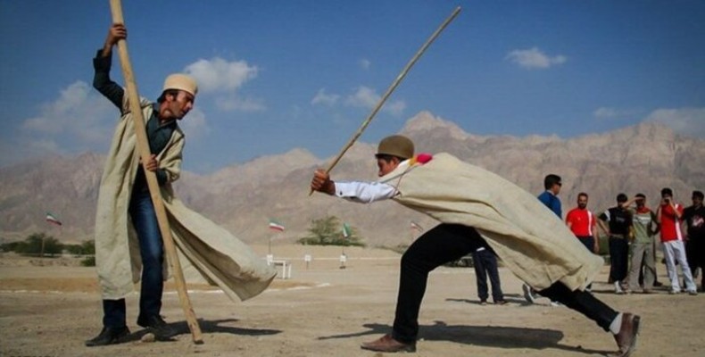 چوب‌بازی سنتی در شیراز؛ یکی از بازی‌های محلی مردم فارس