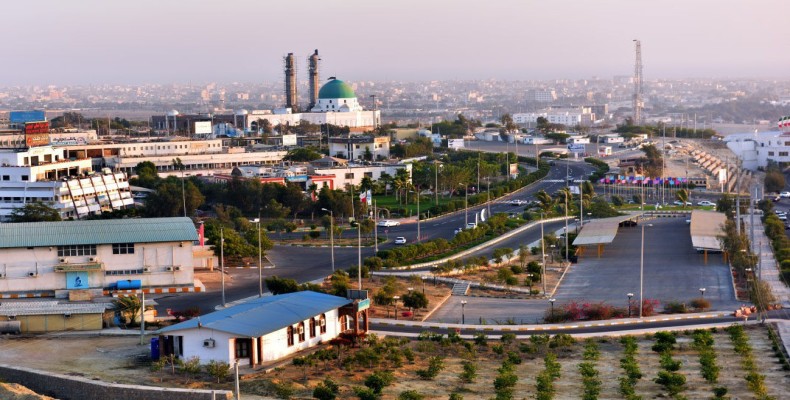 نمایی از شهر چابهار، مرکز فرهنگی و مذهبی مردم بلوچ در جنوب ایران