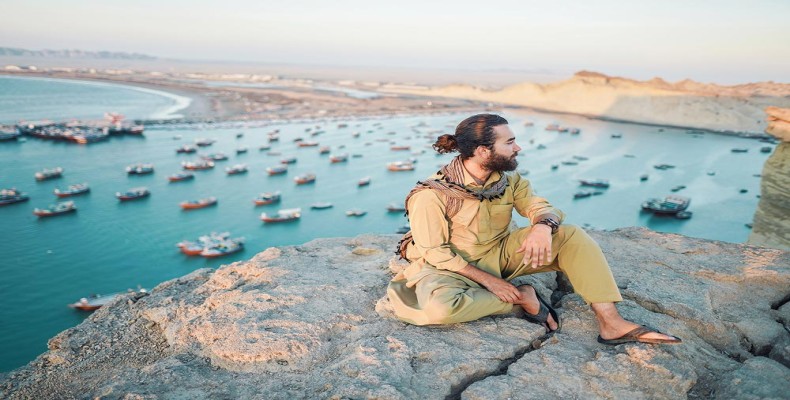 پوشش سنتی و زندگی اجتماعی مردم بلوچ در فرهنگ بومی چابهار
