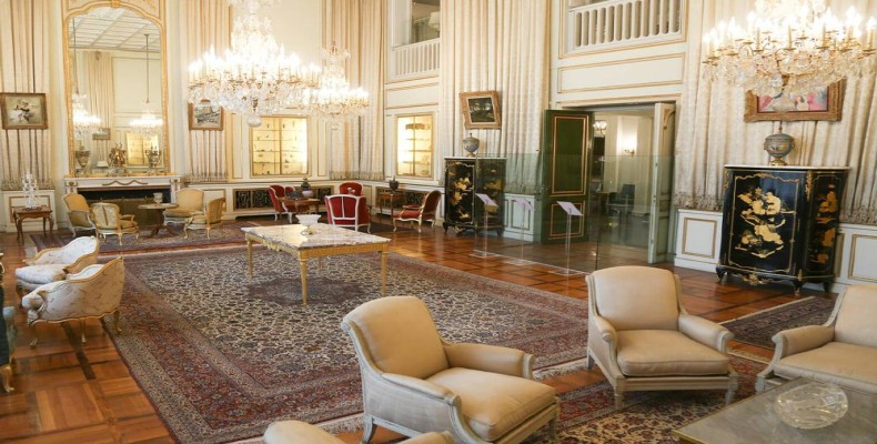 فضای داخلی کاخ نیاوران تهران و معماری دوره پهلوی