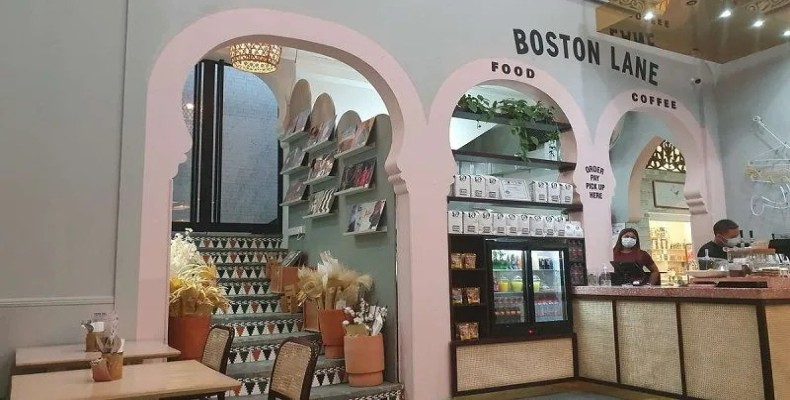 کافه Boston Lane دبی؛ فضای هنری و دنج برای صرف قهوه و صبحانه با قیمت مناسب