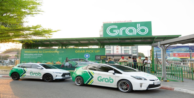 استفاده از Grab برای حمل و نقل در بالی از فرودگاه دنپاسار