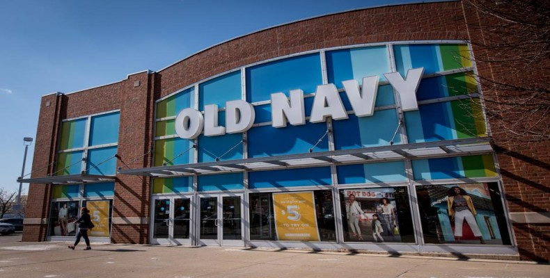 فروشگاه Old Navy نیویورک برای خرید لباسهای اقتصادی و مقرونبهصرفه