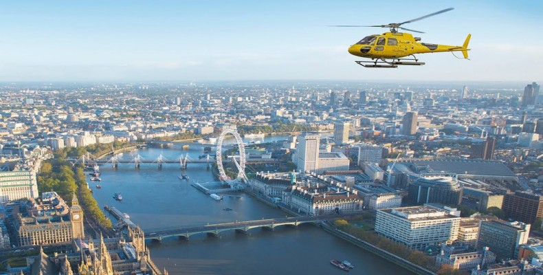 تور هلیکوپتری لاکچری بر فراز لندن با نمای رودخانه تایمز و چشم لندن