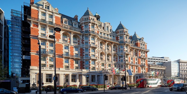 هتل Mandarin Oriental در نایتسبریج لندن با معماری لوکس و خدمات سطح بالا