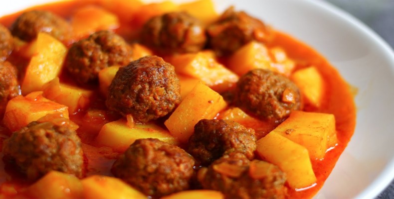 کله گنجشکی یا سرگنجشکی غذای خانگی سنتی تهران