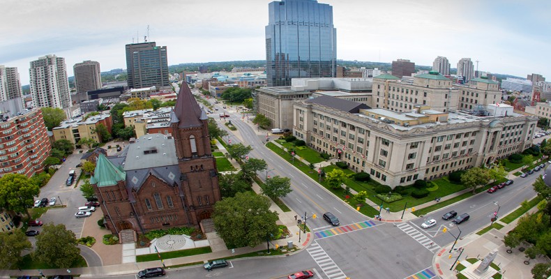 شهر لندن کانادا با فضای شهری آرام و طبیعت سرسبز اطراف