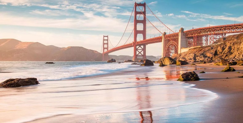 پل گلدن گیت در سانفرانسیسکو؛ یکی از بهترین شهرهای جهان برای سفر خانوادگی