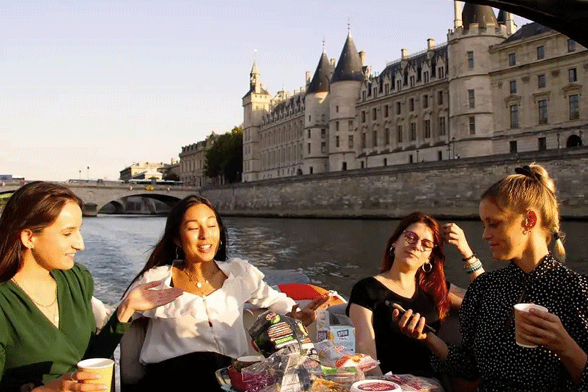 Picnic by the river Seine