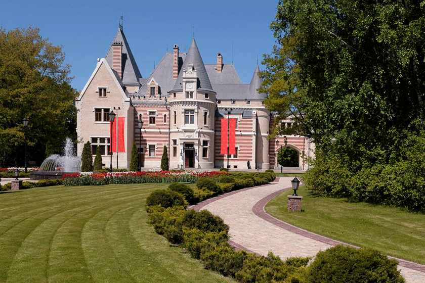 Meyendorff Castle